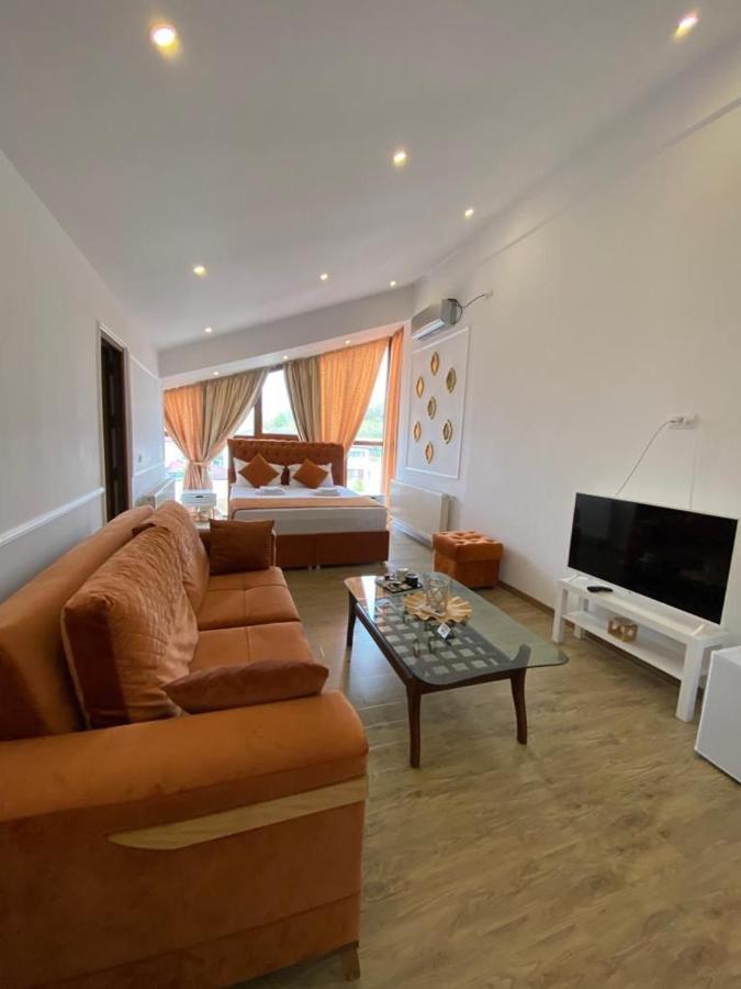 Ami Residence Bucharest Airport&Therme&Parking Otopeni Bagian luar foto
