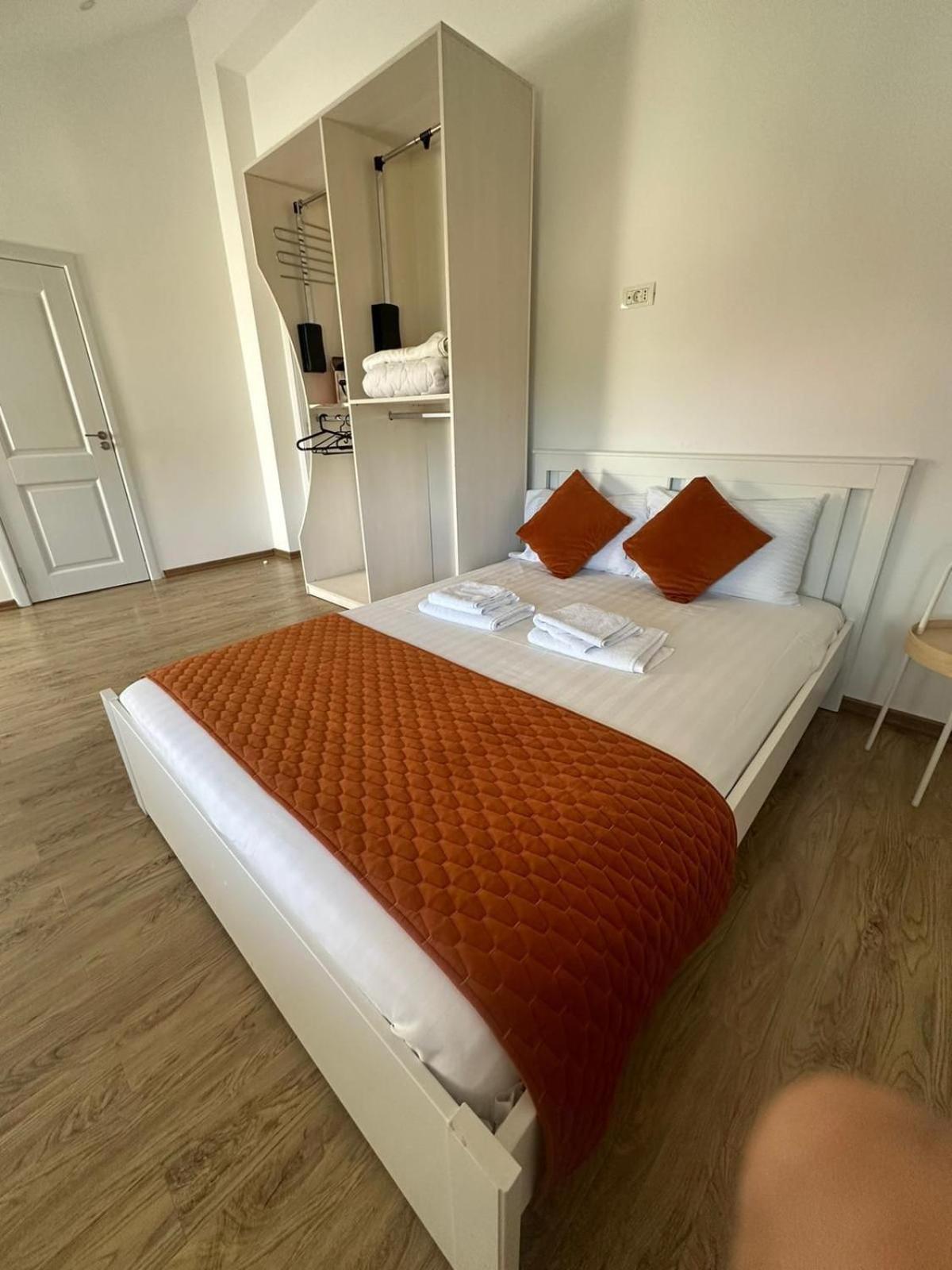 Ami Residence Bucharest Airport&Therme&Parking Otopeni Bagian luar foto