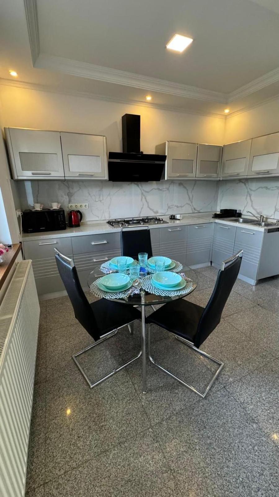 Ami Residence Bucharest Airport&Therme&Parking Otopeni Bagian luar foto